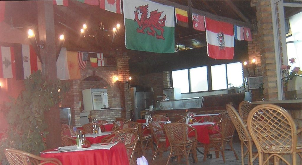 Καλοκαίρι 2003 – Εστιατόριο του Iliada Beach Bar