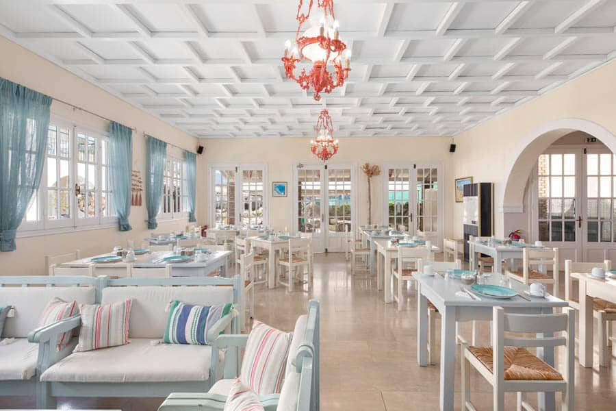 Breakfast Room 3